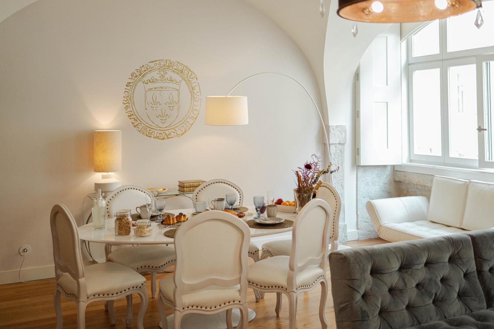 Almaria - Da Corte Apartments | Chiado Лиссабон Экстерьер фото